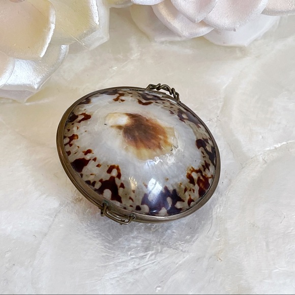 Brown Shell Trinket Brown Engagement Ring Box - Picture 3 of 9